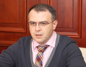 Zeci de mii de polițiști și jandarmi în seara de Înviere. Prefectul anunță amenzi pentru cei „prinși în off-side”